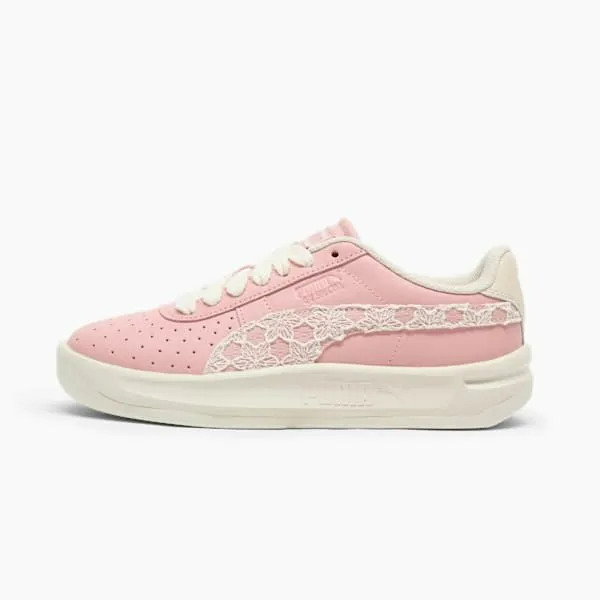 Puma Lifestyle GV Special Bloom 039s Sneakers Future Pinkalpine Snow 8211 Women
