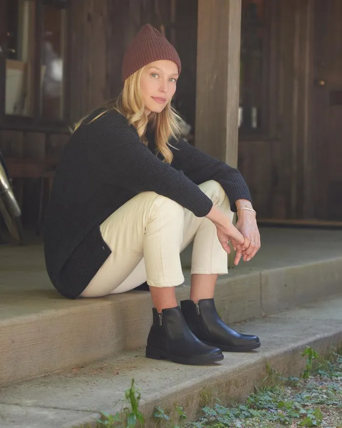 ABEO Compass Zip Black Womens Abeo Boots