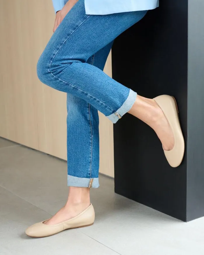 ABEO Promenade Flat Metatarsal White Womens Abeo Dress