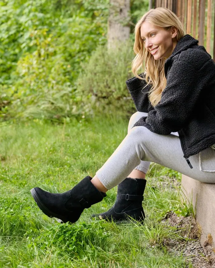 ABEO Vista Mid Boot Metatarsal Black Womens Abeo Boots