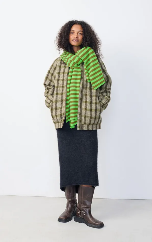 American Vintage Scarves And Shawls WomenMen Scarf Raxow Fluo Green Striped Chameleon Melange American Vintage Scarves And Shawls WomenMen Scarf Raxow Fluo Green Striped Chameleon Melange