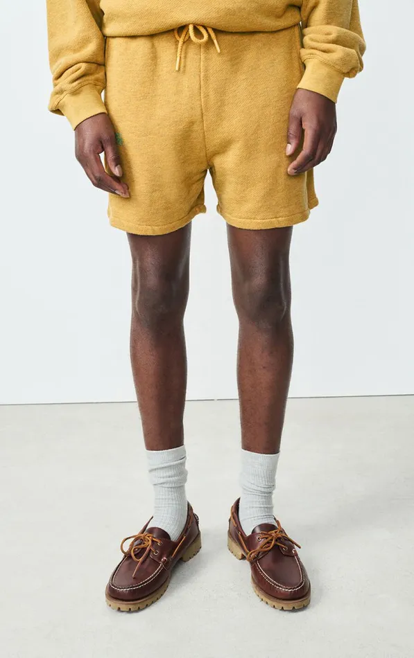 American Vintage Shorts Men Shorts Doven Overdyed Curry