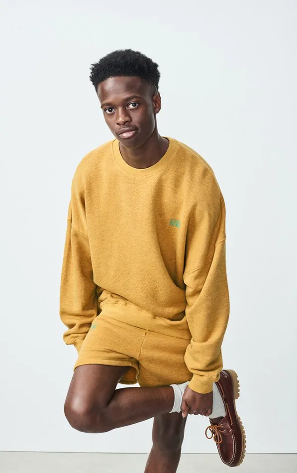 American Vintage Shorts Men Shorts Doven Overdyed Curry