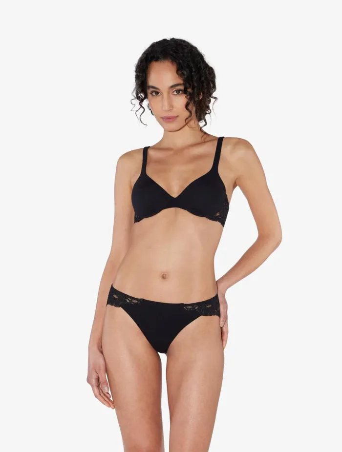 Black Lace And Cotton Underwired Bra Lingerie La Perla Tshirt