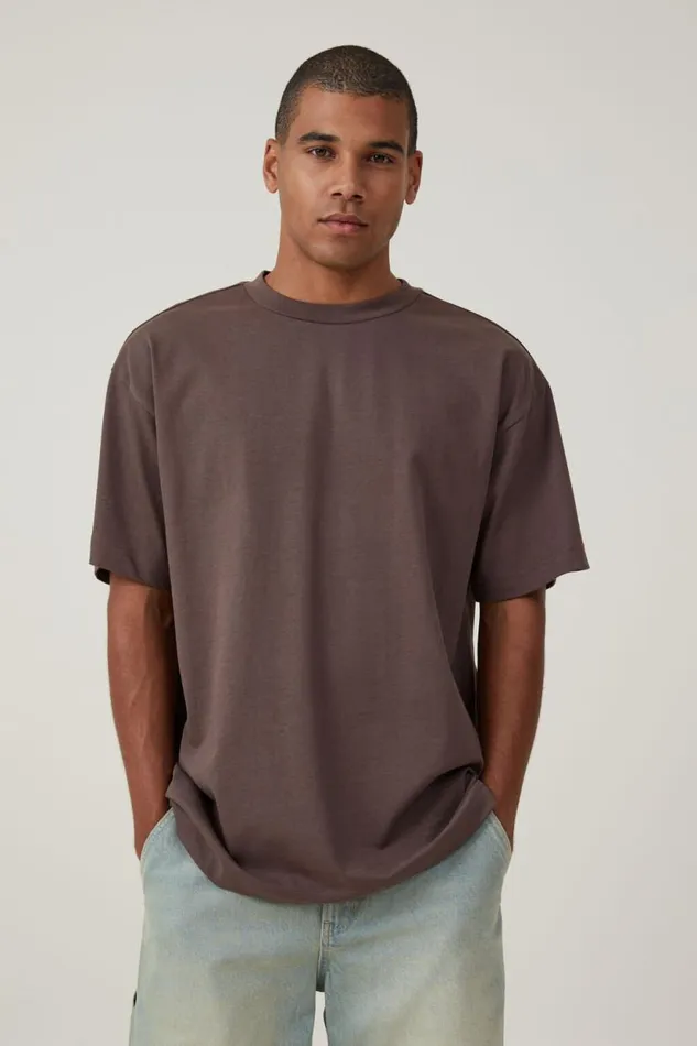 Box Fit Plain TShirt Washed Chocolate Men Cotton On Tees and Tanks