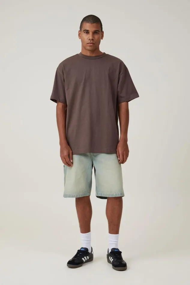 Box Fit Plain TShirt Washed Chocolate Men Cotton On Tees and Tanks