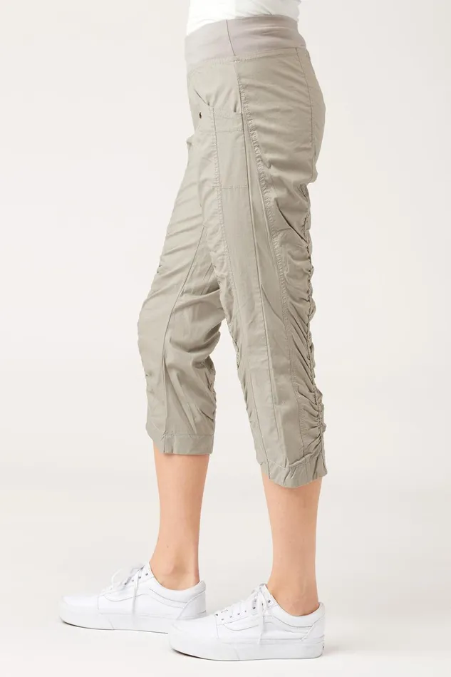 Clothing Crops XCVI Iris Crop Frost