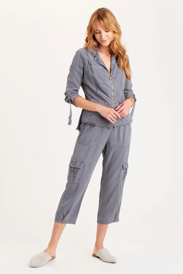 Clothing Crops XCVI Lysander Crop Black Pearl