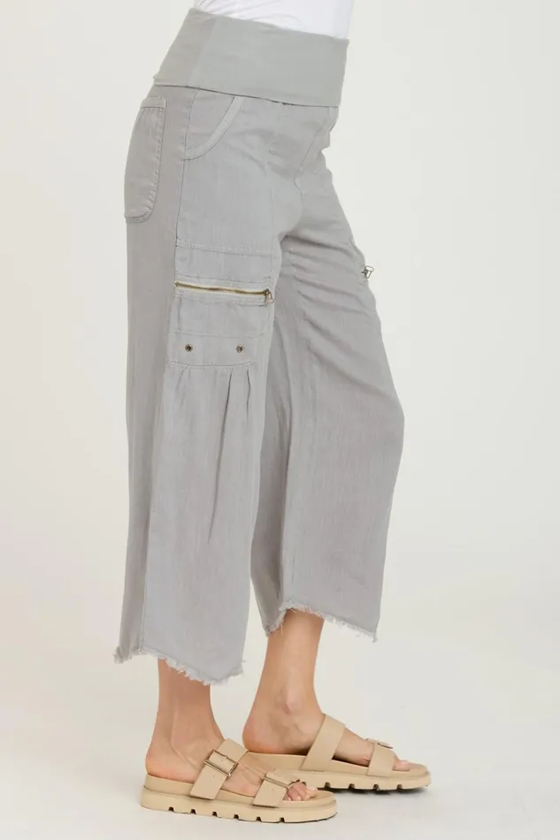 Clothing Crops XCVI Pasqual Crop Lead Cast