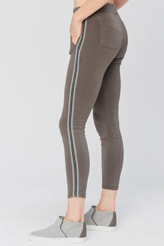 Clothing Leggings XCVI Sportif Legging Ore Pigment