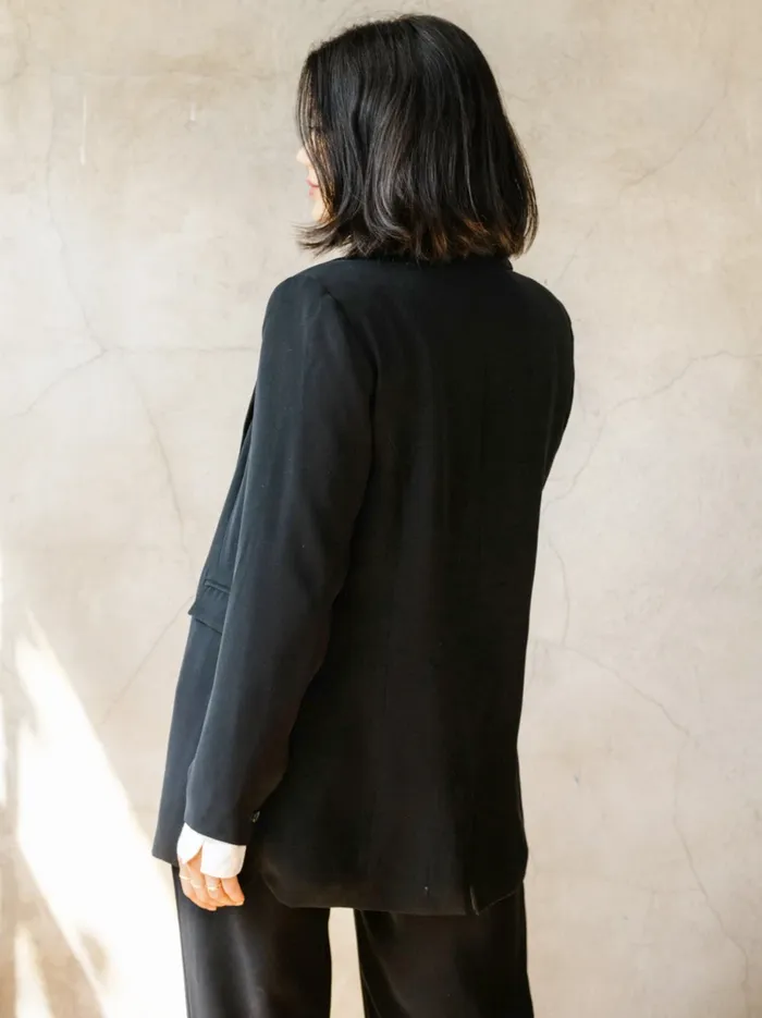Coats and Jackets Women Claire Crepe Blazer Black Able