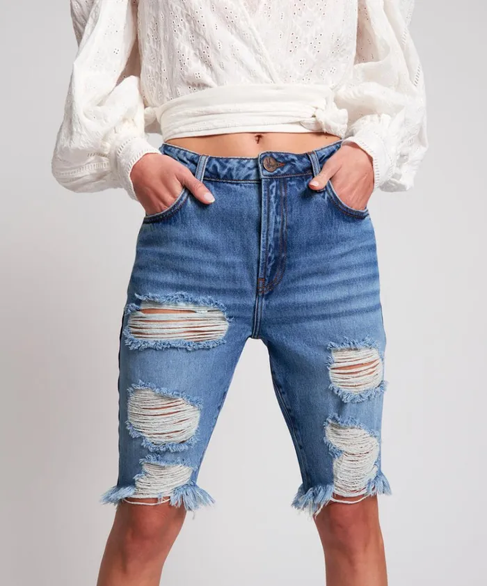 DELAWARE CUT OFF ORGANIC SUSTAINABLE TRUCKERS SHORTS Women One Teaspoon Organic Tees DELAWARE CUT OFF ORGANIC SUSTAINABLE TRUCKERS SHORTS Women One Teaspoon Organic Tees
