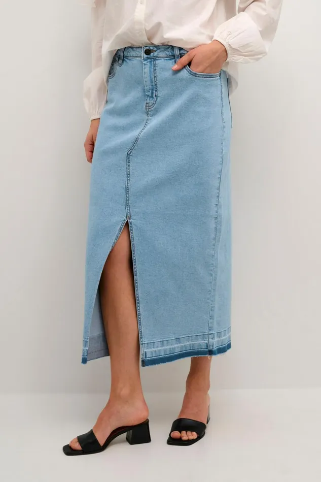 Denim Styles Women CULTURE CUami Denim Jacket Light Blue Wash