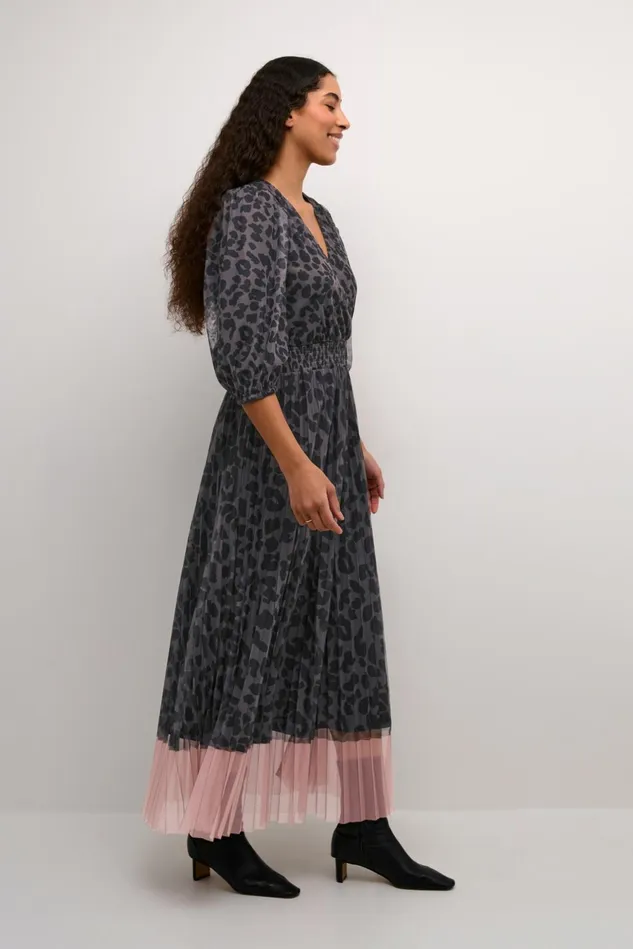Dresses Women CULTURE CUchancy Dress Grey Leopardpink