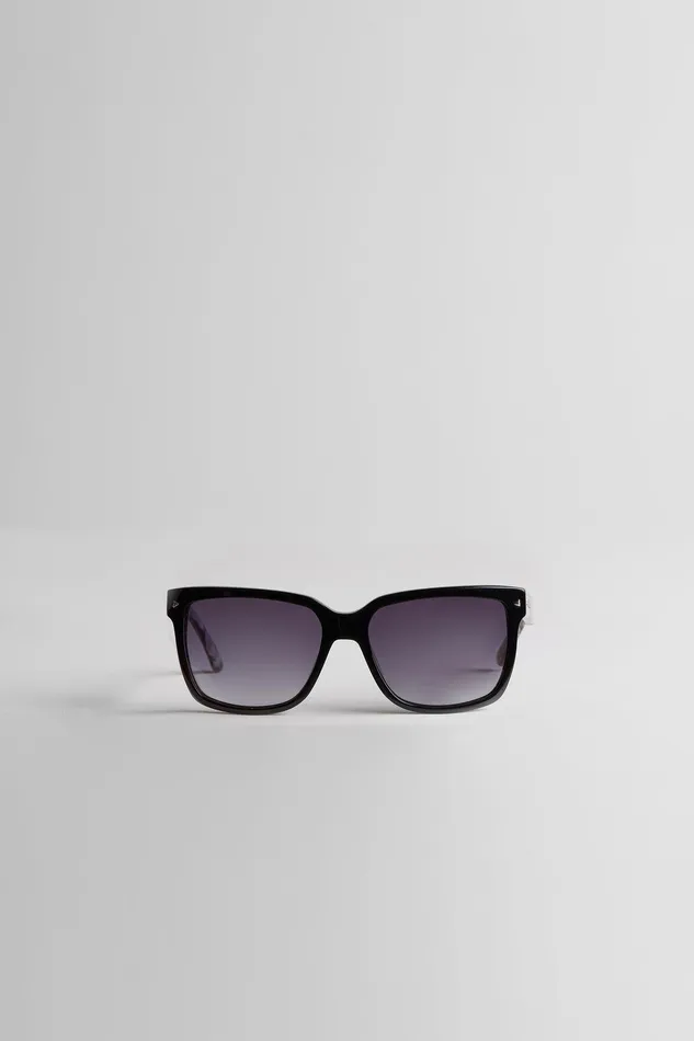 Elie Tahari Classic Rectangle Sunglasses Blackgrey Pearl Women Sunglasses
