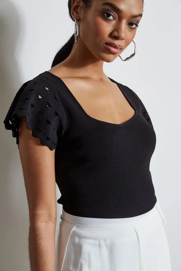 Elie Tahari Cut Out Flutter Sleeve Sweater Noir Women Tops
