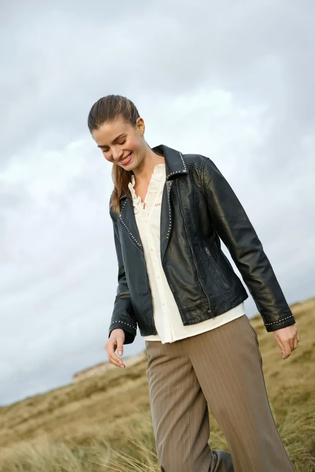 Jackets and Coats Women CULTURE CUcanja Leather Jacket