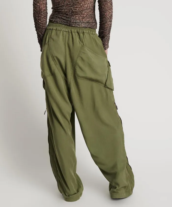 KHAKI TENCEL PARACHUTE PANTS Women One Teaspoon Bottoms KHAKI TENCEL PARACHUTE PANTS Women One Teaspoon Bottoms
