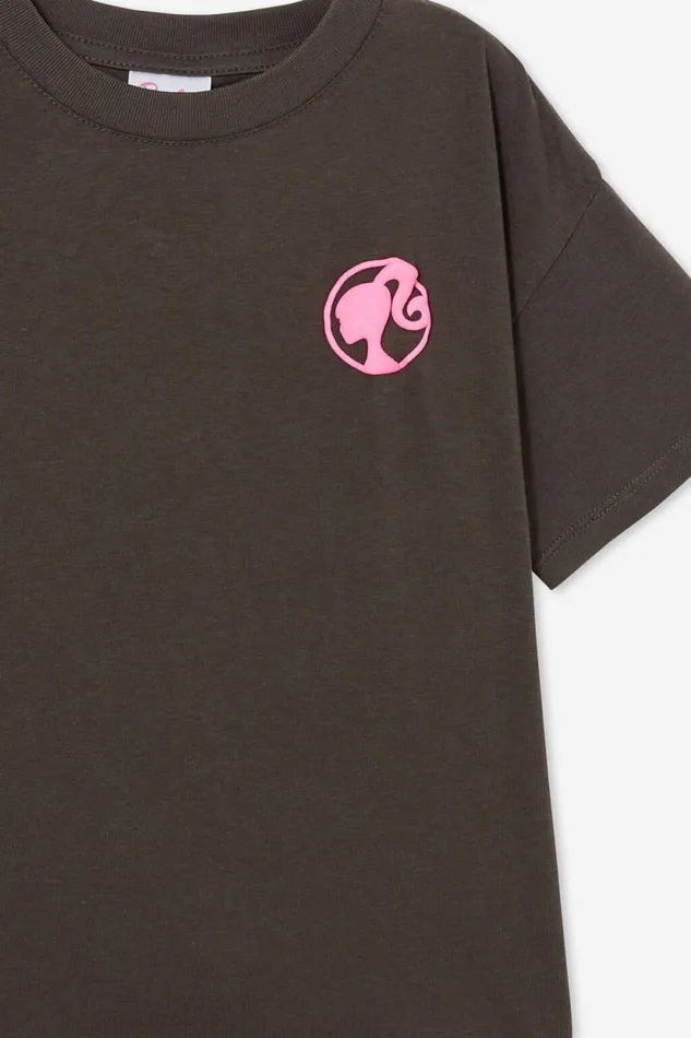License Drop Shoulder Short Sleeve Tee Lcn Mat Barbie Dream Housephantom Girls Cotton On Tops and TShirts License Drop Shoulder Short Sleeve Tee Lcn Mat Barbie Dream Housephantom Girls Cotton On Tops and TShirts