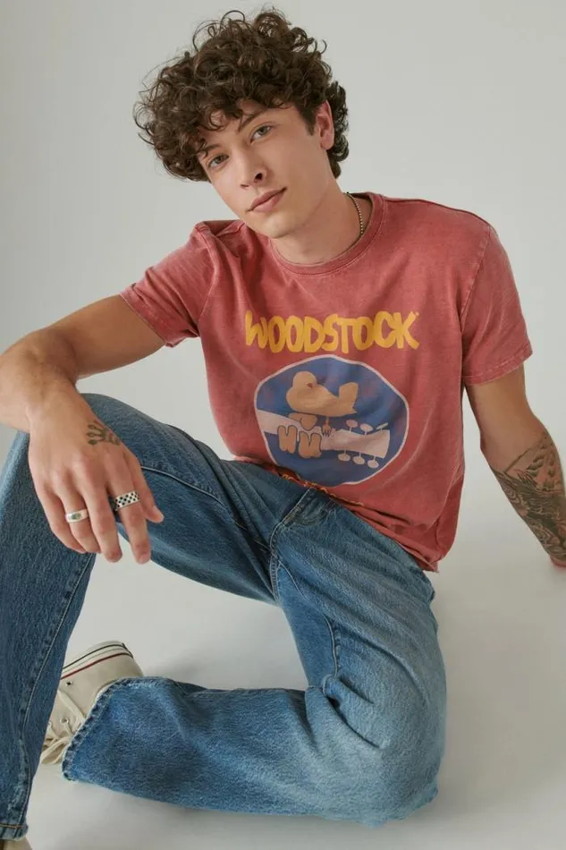 Lucky Brand Woodstock Poster Tee Holly Berry Men Graphic Tees