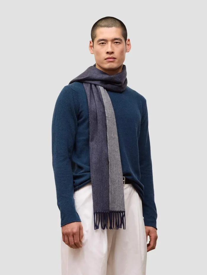 Men Begg X Co Scarves Arran Reversible Oversized Cashmere Scarf Navy Grey
