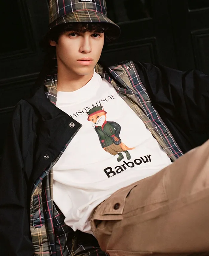 Men Hats Barbour X Maison Kitsun Reversible Bucket Hat Dark Navy Men Hats Barbour X Maison Kitsun Reversible Bucket Hat Dark Navy