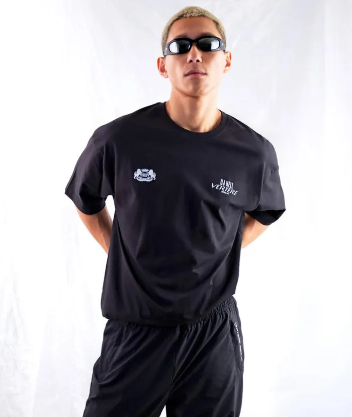 MenWomen TSHIRTS and SHIRTS Vertere Berlin DJ HELL COWBOY TSHIRT 8211 BLACK
