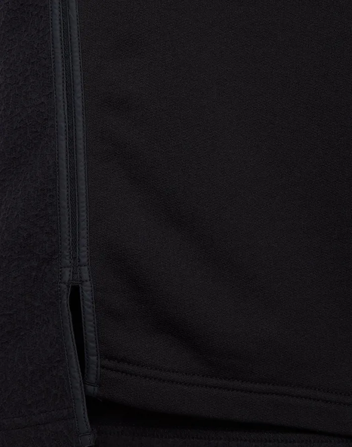 Mens 60207 Engineered Pill Crewneck In Black Stone Island Sweatshirts