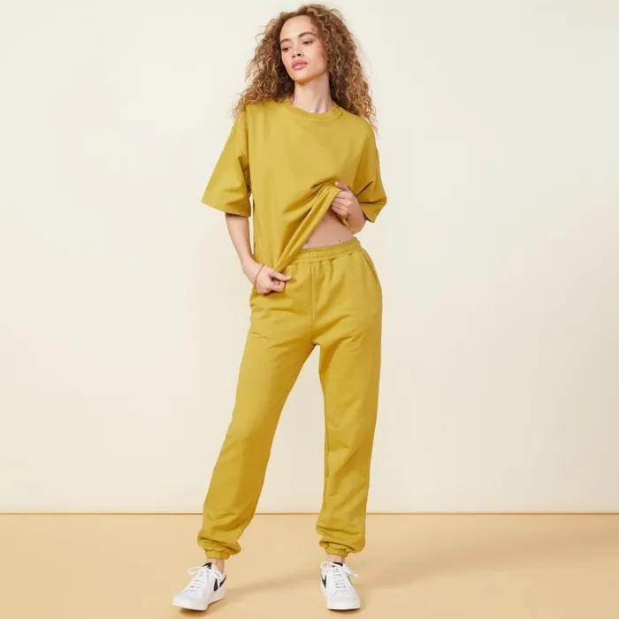 MONROW TEES 90039s Classic Sweatshirt Tee Golden Olive 8211 Shop