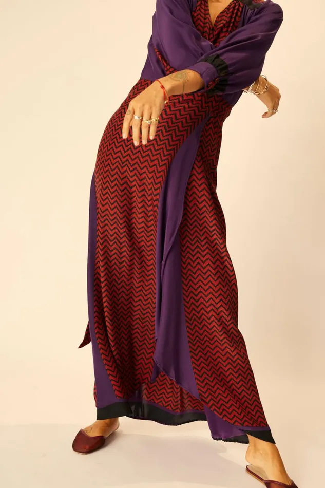 Natalie Martin KATE LONG SLEEVE MAXI Block Zigzag Aubergine Shop Dresses