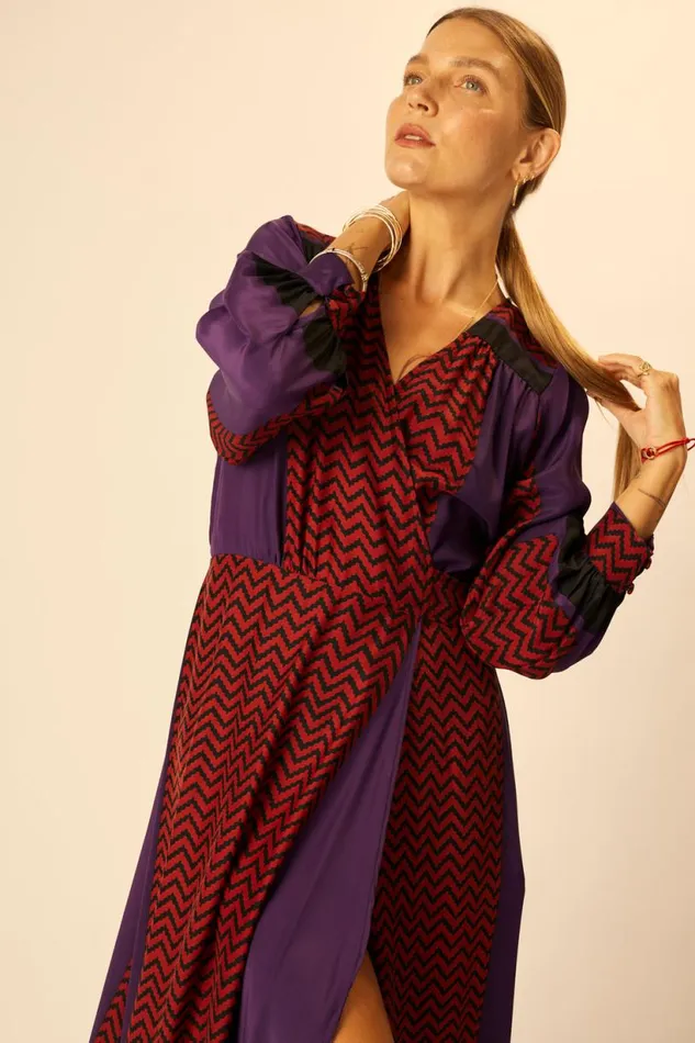 Natalie Martin KATE LONG SLEEVE MAXI Block Zigzag Aubergine Shop Dresses