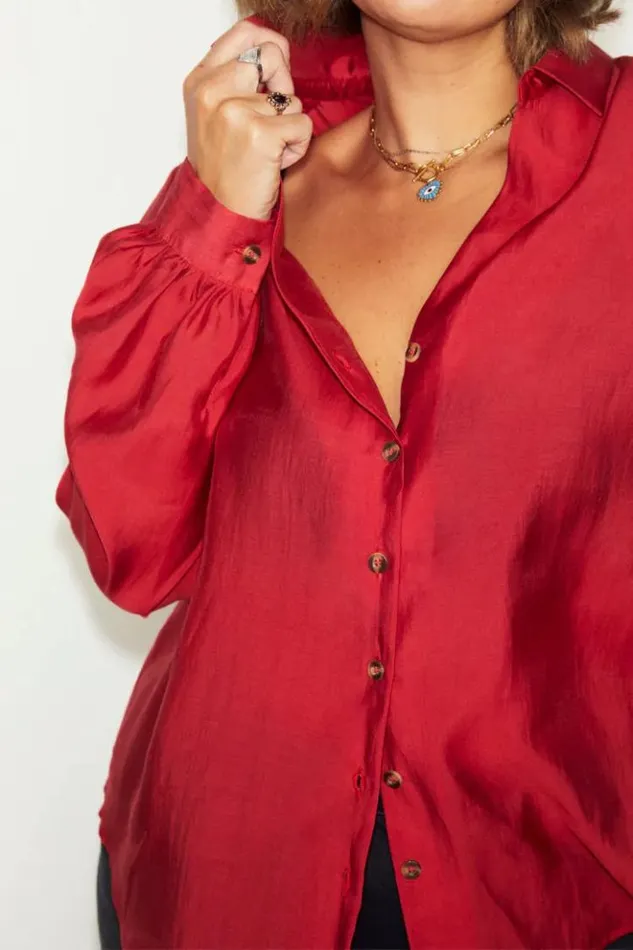 Never Fully Dressed Red Miley Shirt Women Shirts