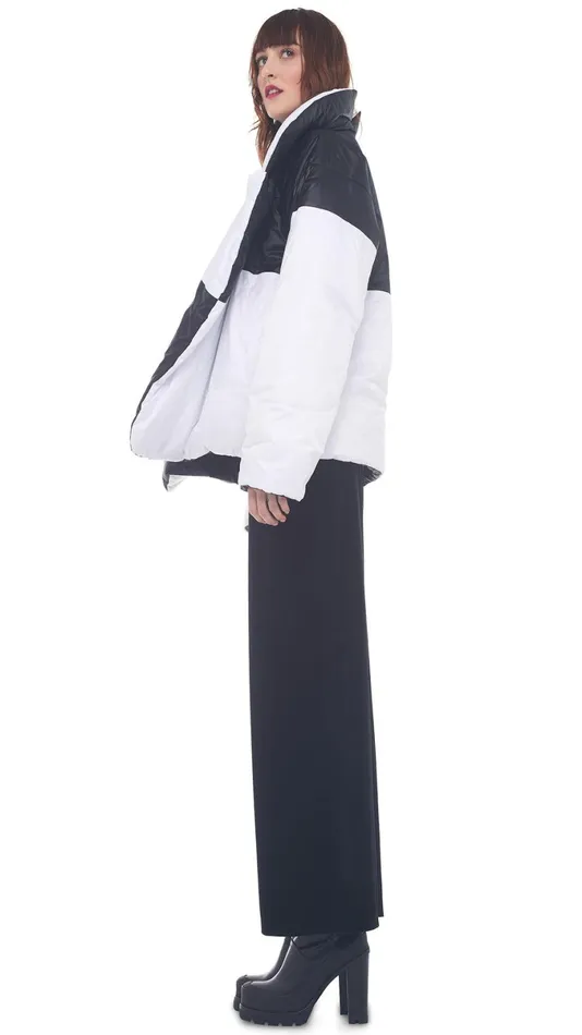 Norma Kamali Coats REVERSIBLE SLEEPING BAG JACKET Blackwhite 8211 Clothing
