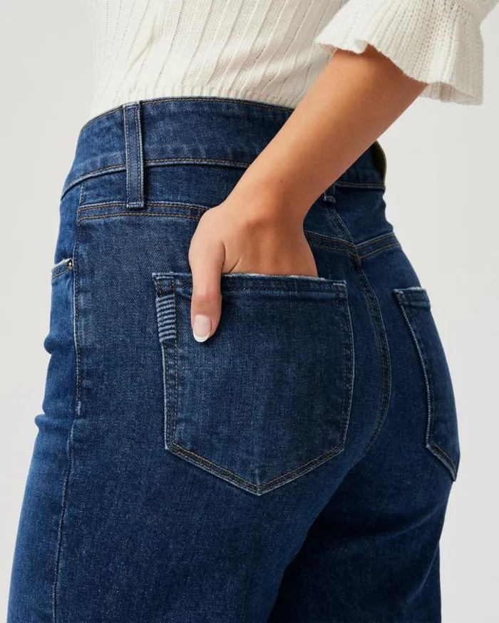 PAIGE Denim Women Sasha 32 Inch Wide Leg Jean 8211 Glorious