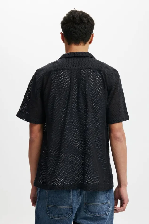 Palma Short Sleeve Shirt Black Chevron Men Cotton On Shirts and Polos Palma Short Sleeve Shirt Black Chevron Men Cotton On Shirts and Polos