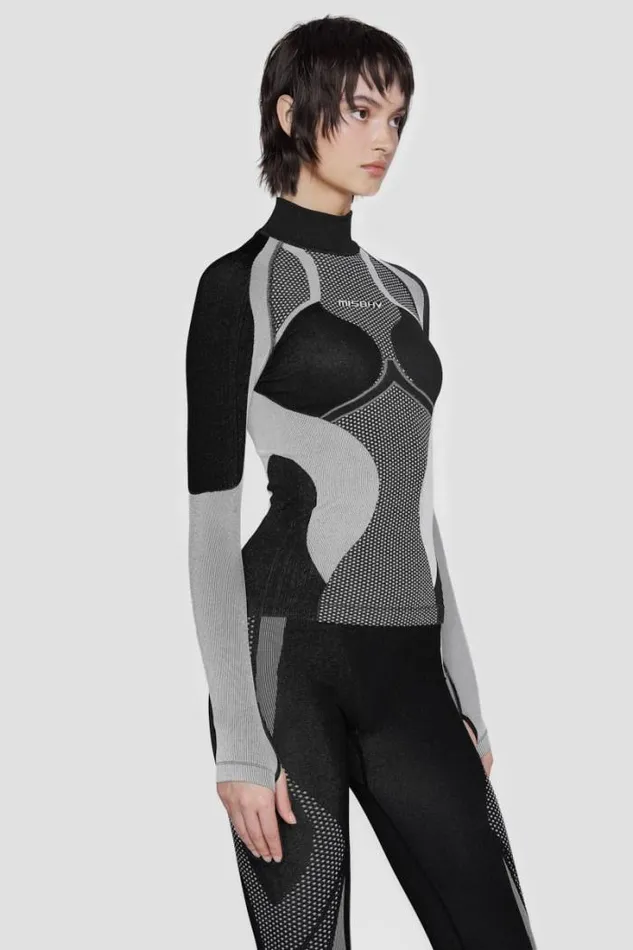 Performa Longsleeve Blackwhite Women MISBHV Tops