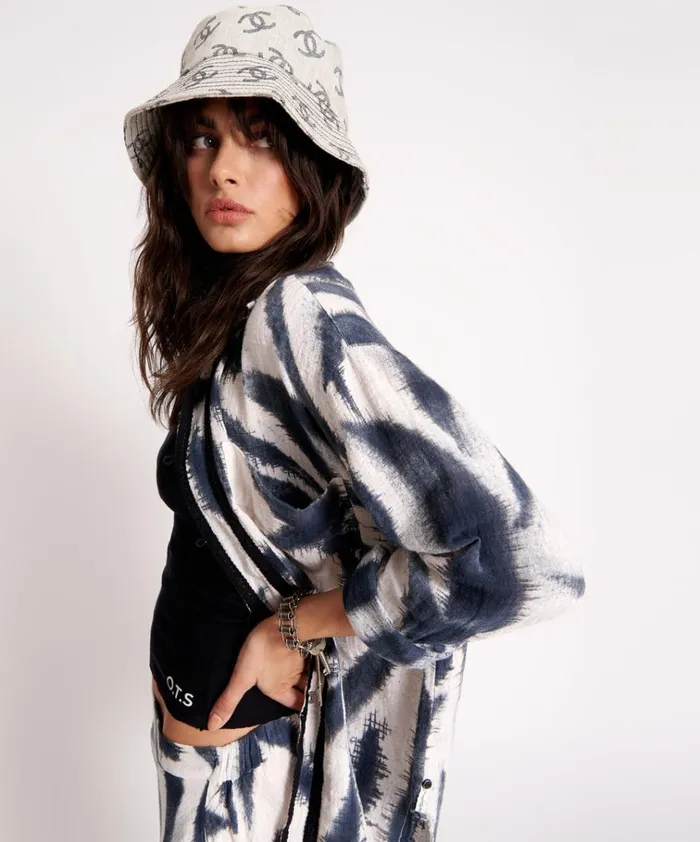 RUNAWAY MUSLIN LONGLINE SHIRT Women One Teaspoon Shirts RUNAWAY MUSLIN LONGLINE SHIRT Women One Teaspoon Shirts