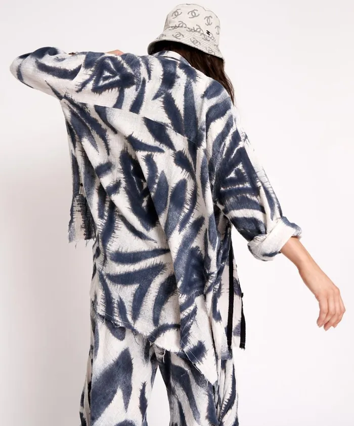 RUNAWAY MUSLIN LONGLINE SHIRT Women One Teaspoon Shirts RUNAWAY MUSLIN LONGLINE SHIRT Women One Teaspoon Shirts