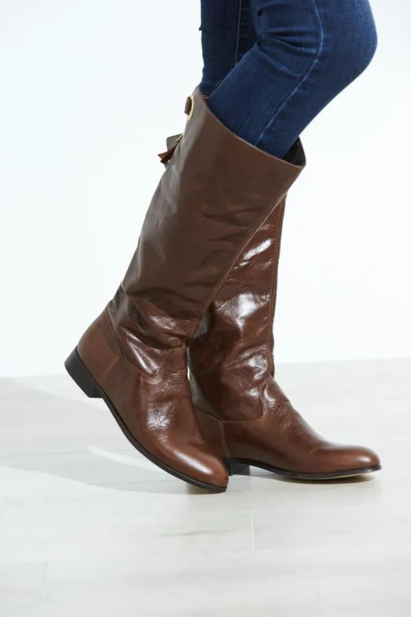 Sosandar Boots Women Mimi Brown Loop Back Flat Leather Boot Brown