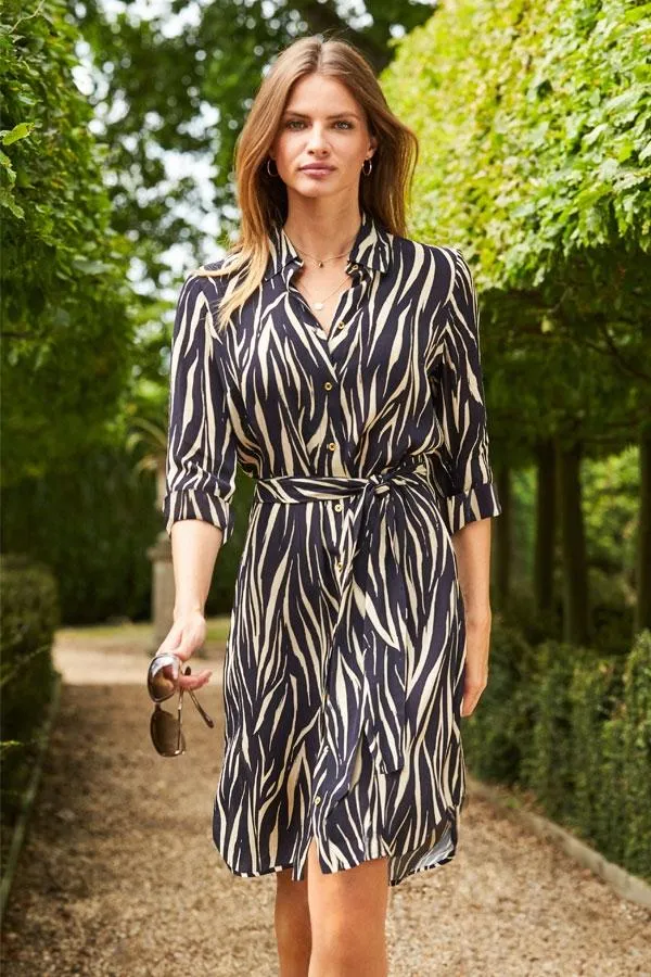 Sosandar Dresses Women Black and Cream Chic Print Belted Shirt Dress Black Cream Sosandar Dresses Women Black and Cream Chic Print Belted Shirt Dress Black Cream
