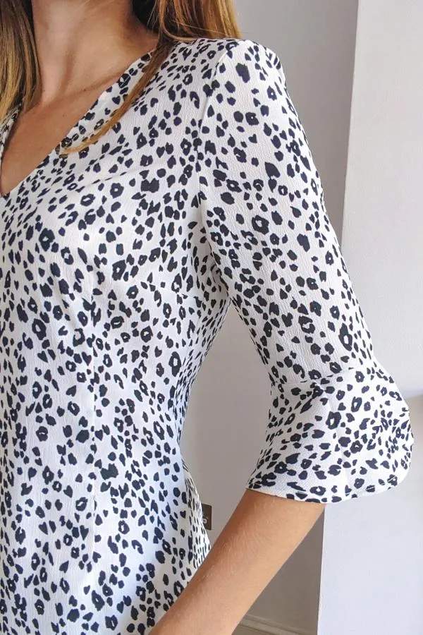 Sosandar Tops Women Black and White Animal Print V Neck Top Black White