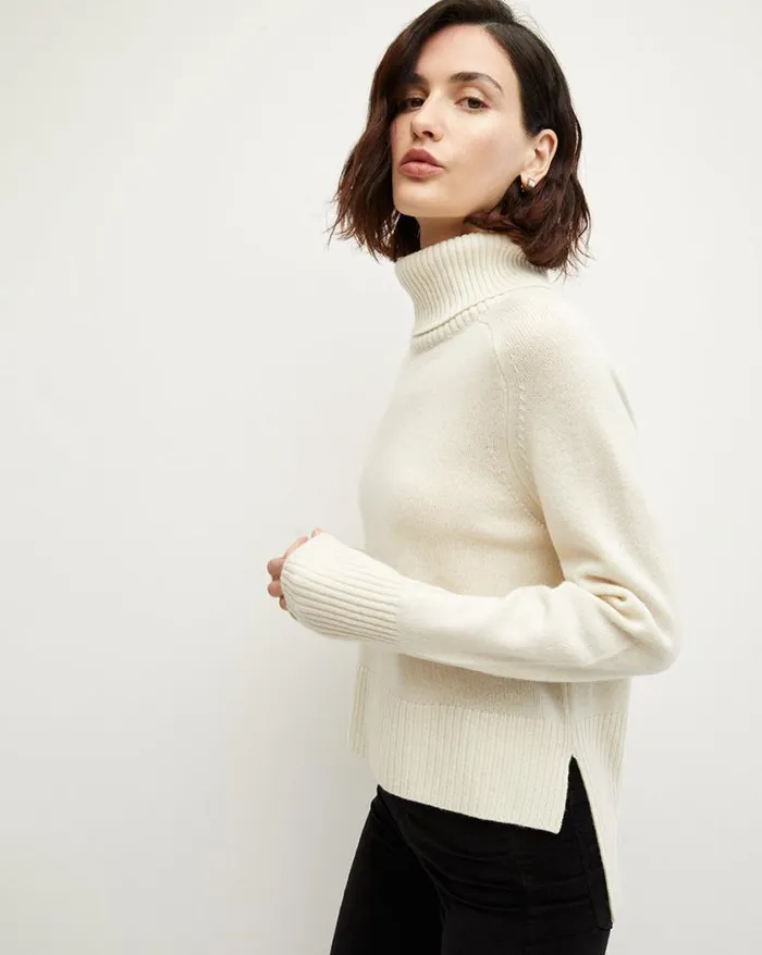 Sweaters Shop Veronica Beard Lerato Cashmere Sweater Black