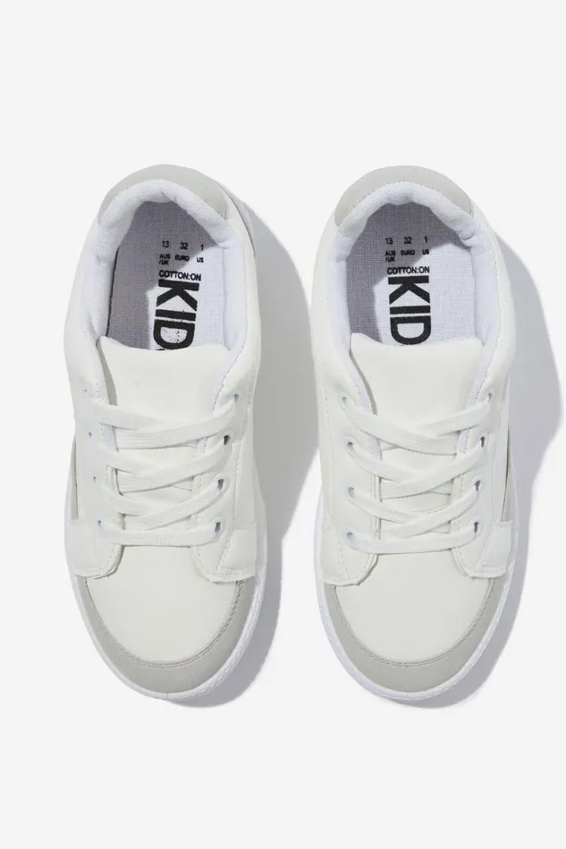 Teddy Classic Trainer Whitegrey Nubuck GirlsBoys Cotton On Sneakers Teddy Classic Trainer Whitegrey Nubuck GirlsBoys Cotton On Sneakers