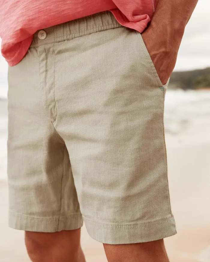 Tommy Bahama Boracay 10Inch Chino Shorts Khaki Men Shorts Tommy Bahama Boracay 10Inch Chino Shorts Khaki Men Shorts