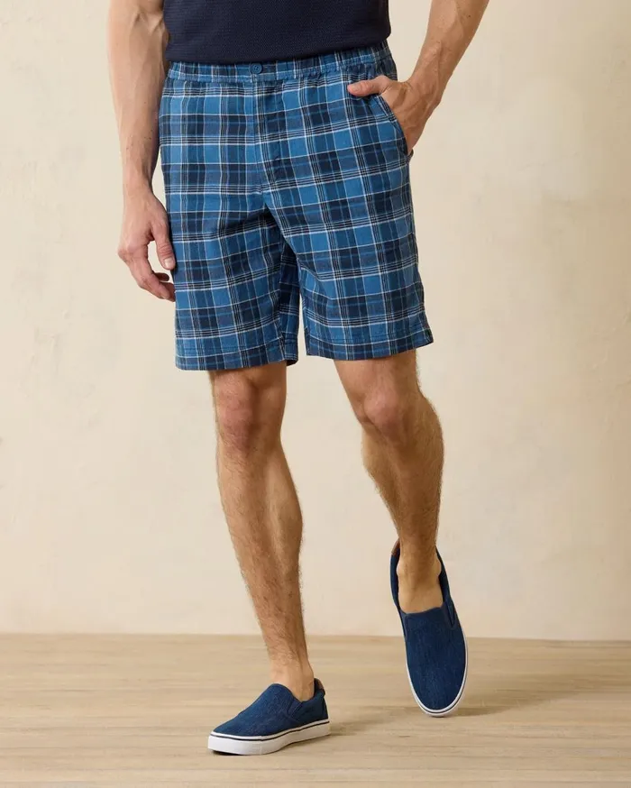 Tommy Bahama Nova Wave Seersucker Sand Stripe 9Inch Shorts Palace Blue Men Shorts Tommy Bahama Nova Wave Seersucker Sand Stripe 9Inch Shorts Palace Blue Men Shorts