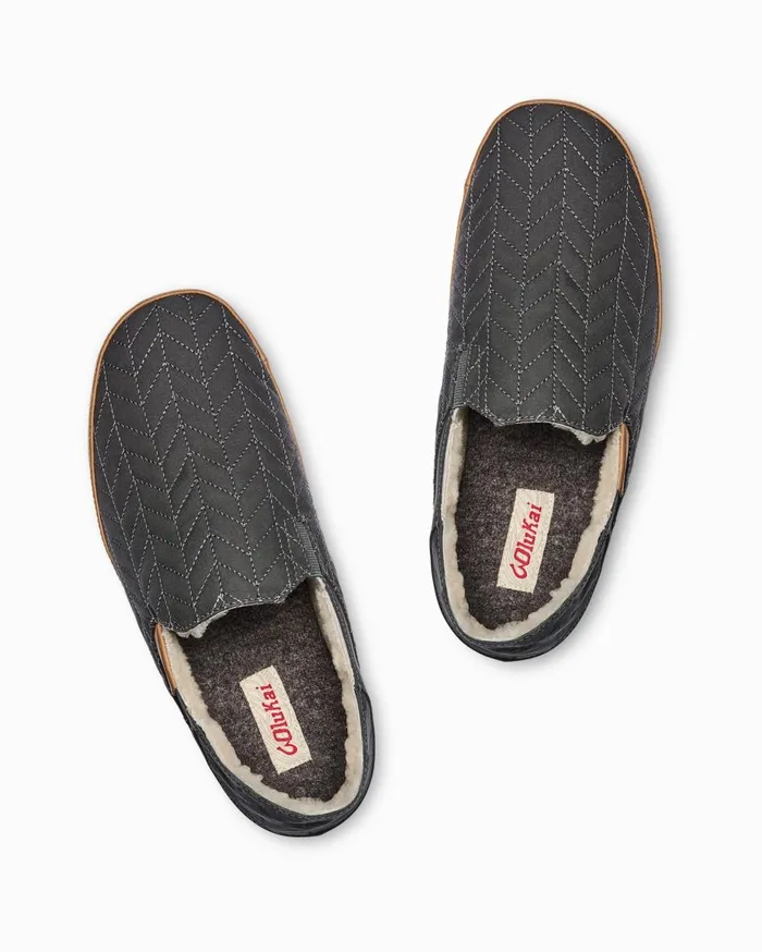 Tommy Bahama OluKai Molo Slippers Toffee MenBig and Tall Loungewear and Pajamas Tommy Bahama OluKai Molo Slippers Toffee MenBig and Tall Loungewear and Pajamas