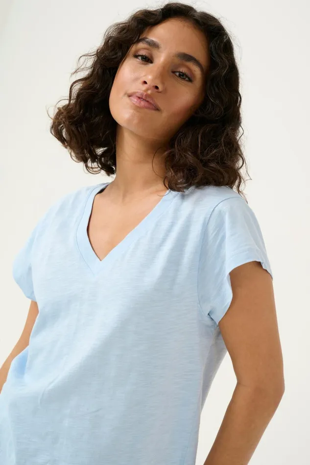 Tops and TShirts Women CULTURE CUbiana Tshirt Cashmere Blue
