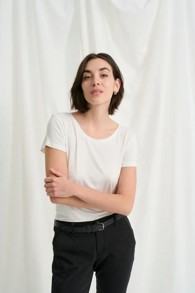 Tops and TShirts Women CULTURE CUpoppy Tshirt Spring Gardenia