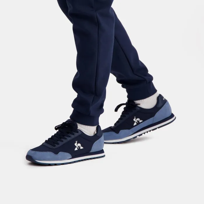 Trainers And Sneakers Men Le Coq Sportif Shoes ASTRA 2 Dress Blue Ashley Blue Trainers And Sneakers Men Le Coq Sportif Shoes ASTRA 2 Dress Blue Ashley Blue