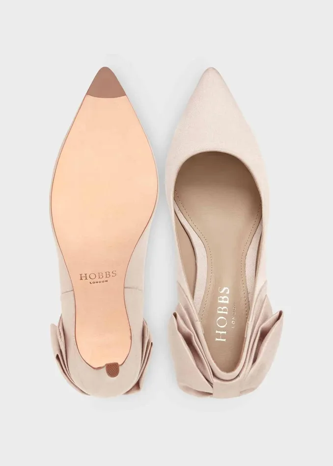 Women Bianca Court Shoes Oyster Hobbs Court Shoes